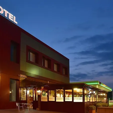 Julimar Hotel 3*